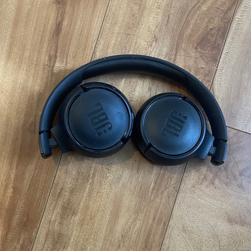 JBL Over-Ear Black Headphones
